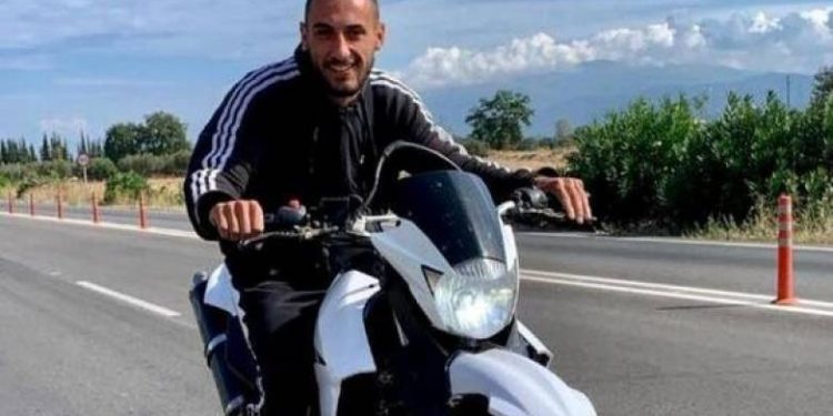 Αχαΐα: Η ανακοίνωση της Αστυνομίας για το τροχαίο που στοίχισε τη ζωή του 20χρονου Κλέντι Κράϊα