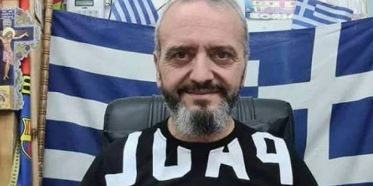 Κολωνός: Αλλάζουν κελί στον Ηλία Μίχο λόγω συμπεριφοράς – Πήγε στη φυλακή με 3.000 ευρώ στην τσέπη