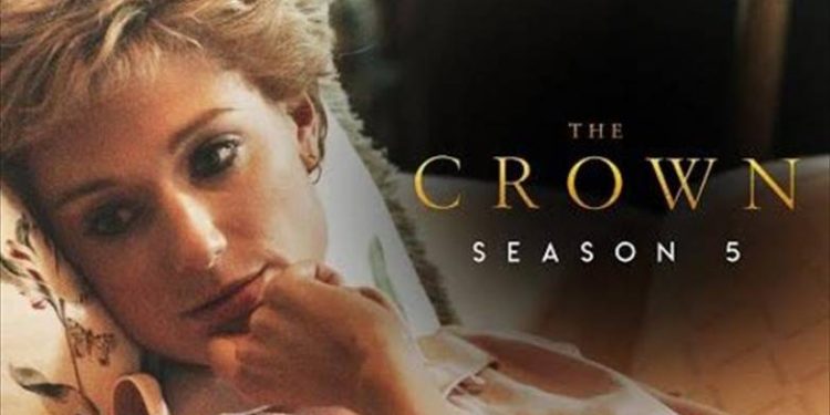 The Crown: Oργή στο Μπάκιγχαμ για τα νέα επεισόδια επιτυχημένης σειράς του Netflix