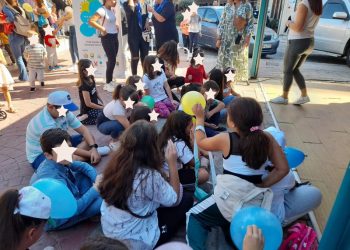 «Παίζω και διασκεδάζω στην πόλη μου» – Γέμισε παιδικά χαμόγελα το κέντρο της Κάτω Αχαΐας