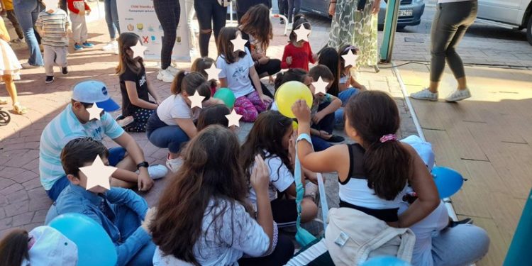 «Παίζω και διασκεδάζω στην πόλη μου» – Γέμισε παιδικά χαμόγελα το κέντρο της Κάτω Αχαΐας
