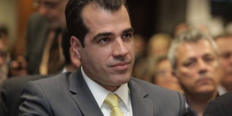 Πλεύρης: Τι είπε για την επιστροφή των ανεμβολίαστων υγειονομικών