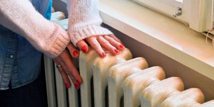Myθέρμανση: Πάνω από 800.000 οι αιτήσεις για το επίδομα – Έως τις 9 Δεκεμβρίου η προθεσμία
