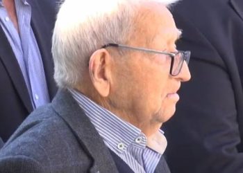 Δυτική Ελλάδα: Πέθανε στα 106 ο τελευταίος Εύζωνας που πολέμησε τους Ιταλούς – BINTEO