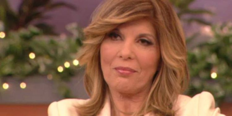 Κατερίνα Στανίση: «Υπέμενα την ενδοοικογενειακή βία γιατί πίστευα ότι θα αλλάξουν τα πράγματα»