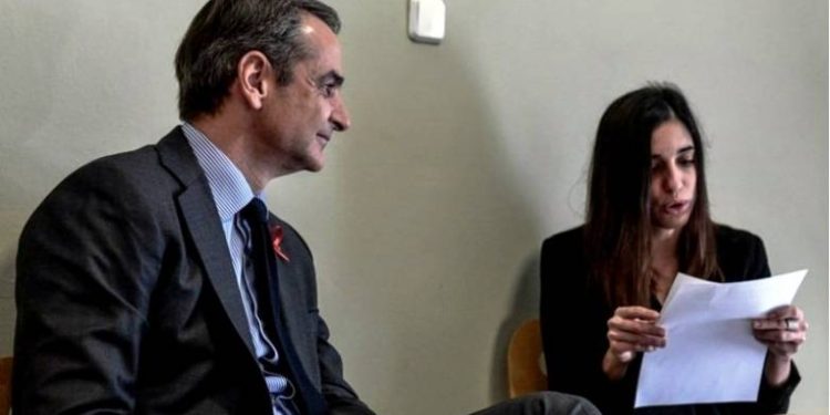 Μητσοτάκης: Το «ευχαριστώ» της Δήμητρας που ζει με HIV – «Μπορούμε κι εμείς να κάνουμε παιδάκι»
