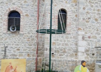 Ανάβει το Χριστουγεννιάτικο δέντρο του ο Σύλλογος Άνω Αχαΐας