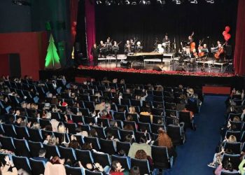 Πάτρα – “Christmas Surprise”: Μια φανταστικη Χριστουγεννιάτικη συναυλία με μοναδικές εκπλήξεις (ΦΩΤΟ)