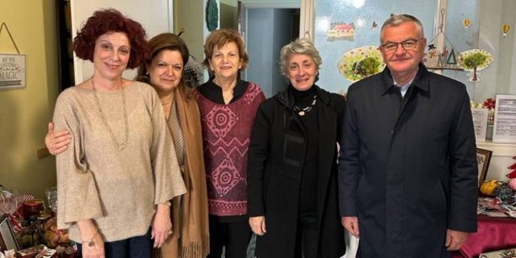 Δ.Ε.Ε.Π. Ν.Δ. Αχαΐας: Επισκέψεις σε «Κιβωτό της Αγάπης» και «Φλόγα»