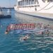 Πάτρα: Συγκινητικές στιγμές στην τελετή Κατάδυσης του Τίμιου Σταυρού – ΦΩΤΟ – ΒΙΝΤΕΟ