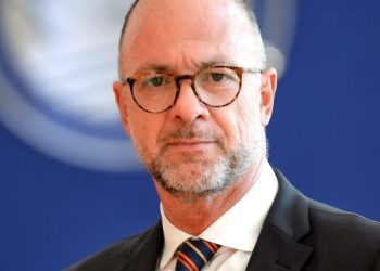 ΠΔΕ: Ο Αντιπεριφερειάρχης Τάκης Παπαδόπουλος κοντά στους ένστολους με την αλλαγή του χρόνου (φωτο)