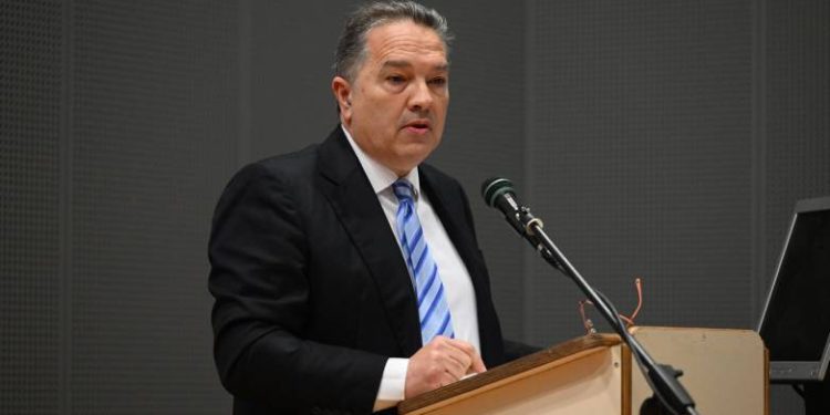 Η Δημοτική Παράταξη “ΠΑΤΡΑ ΕΝΩΜΕΝΗ” κόβει, σήμερα, την πίτα της