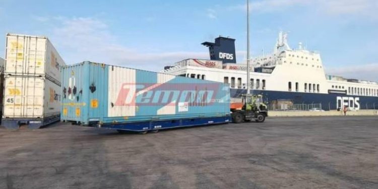 Πάτρα: Αναχώρησε από το Λιμάνι ανθρωπιστική βοήθεια για Τουρκία – Συρία (ΦΩΤΟ)