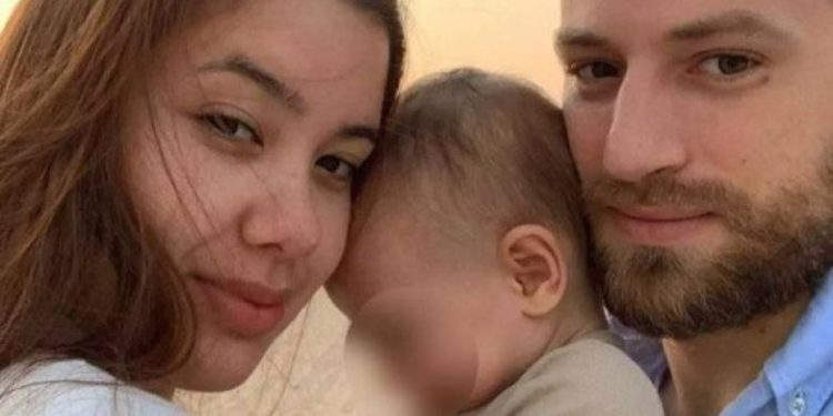 Γλυκά Νερά: Ξέσπασε ο πατέρας της Καρολάιν – Τι είπε για την μητέρα του Αναγνωστόπουλου