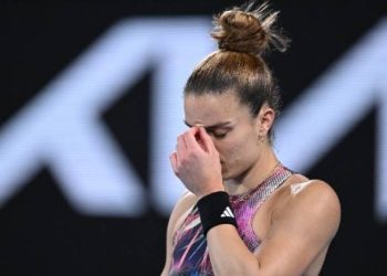 Έχασε την ευκαιρία η Σάκκαρη (1-2)