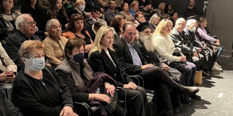 Ανδρέας Φίλιας: “Χορεύοντας για την λευτεριά μας”