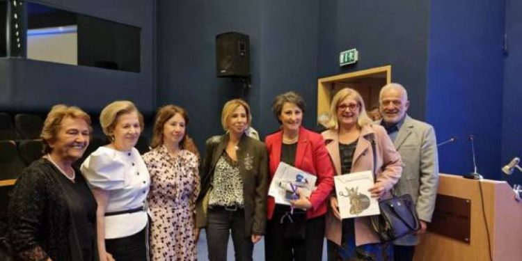 Πάτρα: Τιμήθηκαν οι γυναίκες που διαπρέπουν σε όλο τον κόσμο