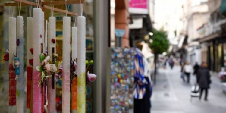 Πώς θα λειτουργήσει το «καλάθι του νονού» και τι θα περιλαμβάνει