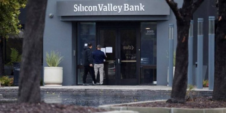 Πωλήθηκε η Silicon Valley Bank