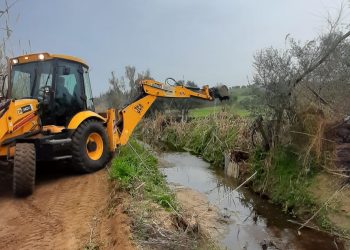Δυτική Αχαΐα: Εργασίες στο ρέμα της Μαλιαγκού