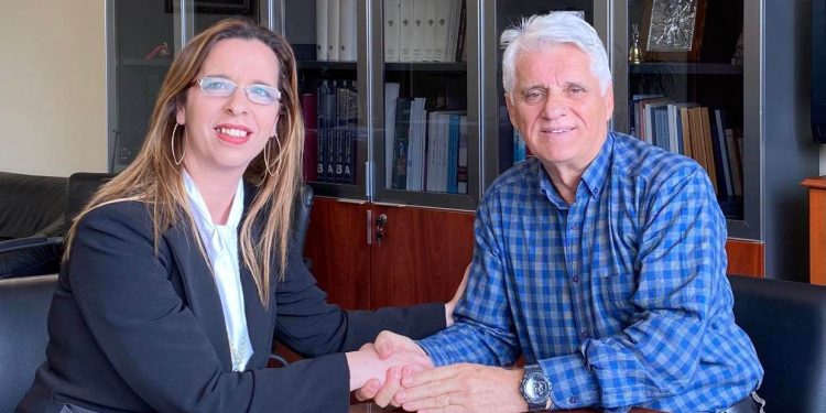 Η Θάλεια Ζαμπέτα – Γιαχαλή με τον Σπύρο Μυλωνά: “Μια μάχιμη γυναίκα με σημαντική εθελοντική δράση”