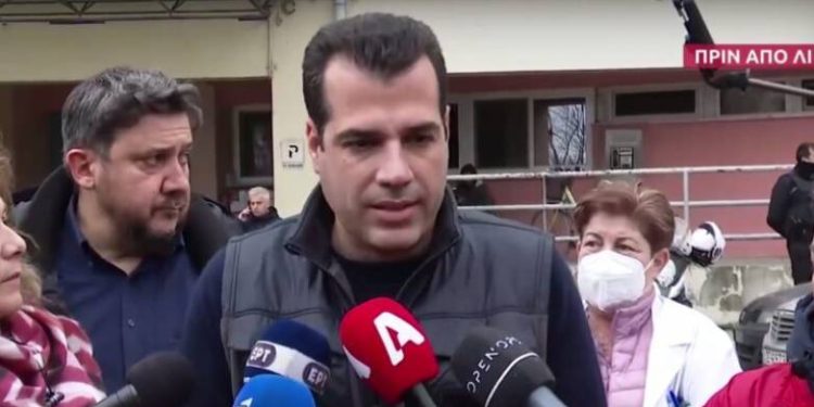 Σύγκρουση τρένων στα Τέμπη – Θάνος Πλεύρης: Είναι μια τρομακτική διαδικασία αυτή της αναγνώρισης ειδικά για τους γονείς