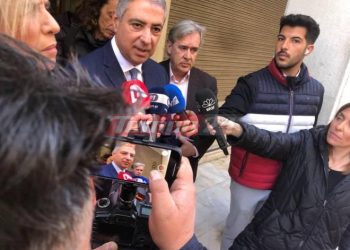 Στήριξη του υπουργού Υγείας σε Ηλιάδη μετά τις αιχμές Κούγια – “Δεν θα επιτρέψω την προσβολή των θεσμών – Τι έγινε στην έκτακτη συνάντηση παρουσία Γιάννη Καρβέλη
