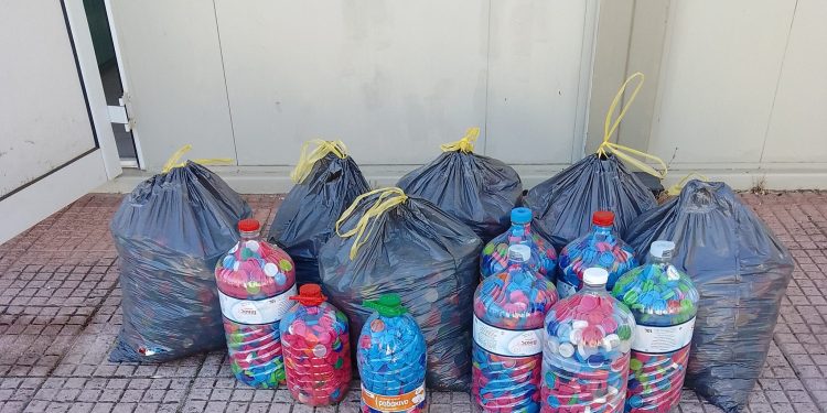 Ροδία Καραμπελιά: Συνδρομή στο κοινωνικό έργο του Αστυνομικού Τμήματος Κάτω Αχαΐας