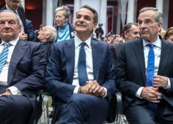 Ζάππειο: Μήνυμα νίκης από Σαμαρά, Καραμανλή και Μητσοτάκη στην εκδήλωση της ΝΔ