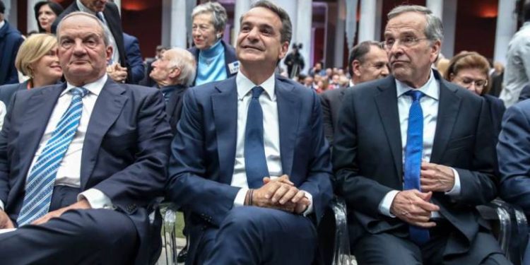 Ζάππειο: Μήνυμα νίκης από Σαμαρά, Καραμανλή και Μητσοτάκη στην εκδήλωση της ΝΔ