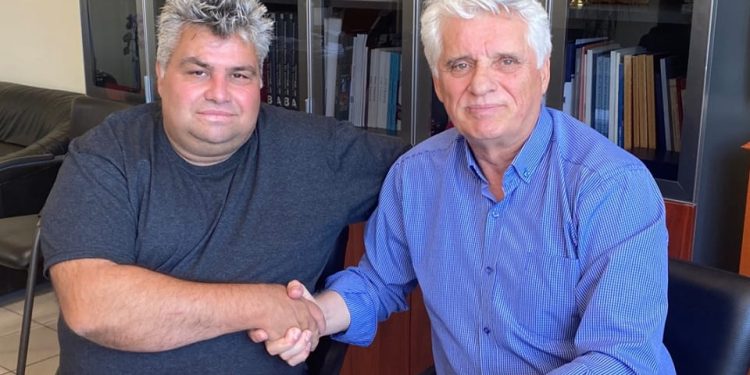 Ο Βασίλης Διαμαντόπουλος από το Σανταμέρι υποψήφιος με τον Σπύρο Μυλωνά