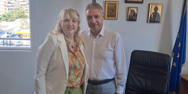 Άννα Μαστοράκου: Συνάντηση με τον Διοικητή της 6ης ΥΠΕ Γιάννη Καρβέλη