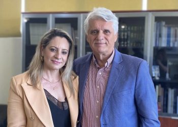 Η Αντιγόνη Γκοτσούλια υποψήφια με τον Σπύρο Μυλωνά