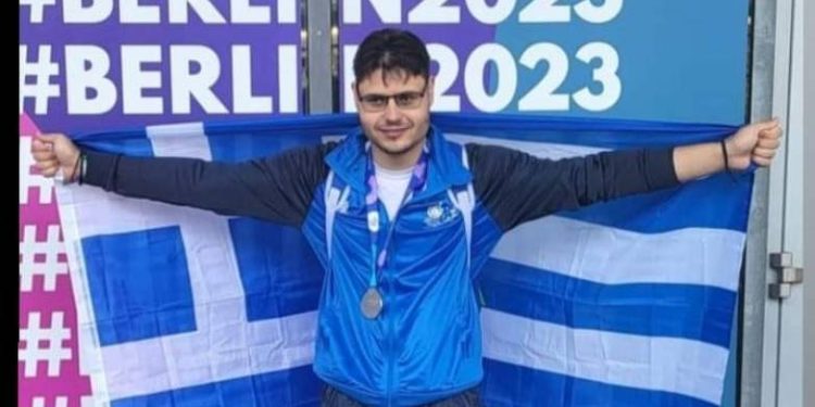 Συγχαρητήρια Αντιδημάρχου Τάκη Πετρόπουλου στον Νάσο Τσάμη