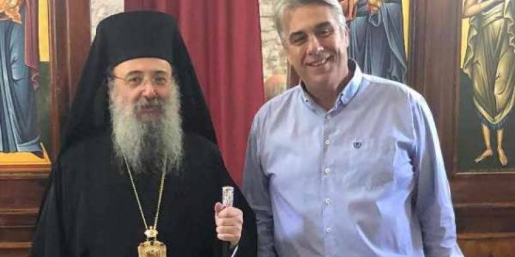 Στο πάτημα του Αγίου Ανδρέα ο Δημήτρης Μπαρμπούνης – Γιατί πήρε την ευχή του Μητροπολίτη