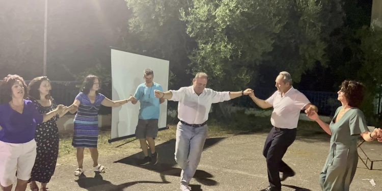 Πρώτος στο χορό ο Ανδρέας Φίλιας!