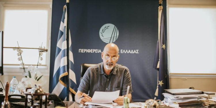 Χ. Μπονάνος: Βάζει τέλος στη φημολογία για το Δήμο Πατρέων, με αιχμηρή ανακοίνωση – “Ο Κ. Σβόλης έχει τον ούριο άνεμο μαζί του”