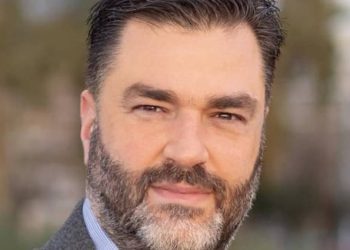 ΠΑΣΟΚ: Στον Σπύρο Σκιαδαρέση η στήριξη για την Περιφέρεια Δυτ. Ελλάδας