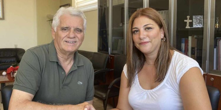 Υποψήφια με τον Σπύρο Μυλωνά η Ροδία Καραμπελιά “Θέλω δίπλα μου όλους εμάς που αγαπάμε τον τόπο μας”