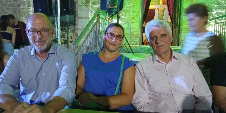 Στη Γιορτή Σταφίδας η Ροδία Καραμπελιά