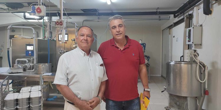 Στο “Εντελβάις” ο Δημήτρης Μπαρμπούνης