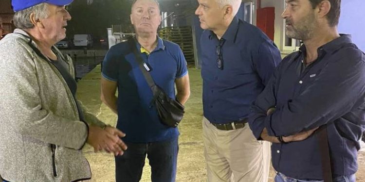 Επίσκεψη Ζαΐμη στην Ιχθυόσκαλα Πατρών