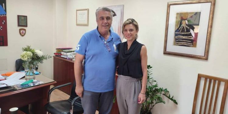 Ο Δημήτρης Μπαρμπούνης σε Καραμανδάνειο και Κέντρο Υγείας Κάτω Αχαΐας – ΦΩΤΟ