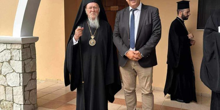 Δημήτρης Μπαρμπούνης: Εγκάρδιες ευχές για καλή επιτυχία από τον Οικουμενικό Πατριάρχη