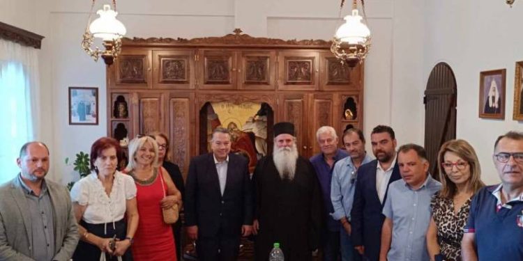Κώστας Σβόλης: Στην ιερά μονή Προφήτη Ηλία για τον εορτασμό της Υψώσεως του Τιμίου Σταυρού