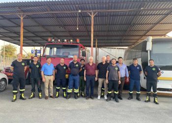 Κοντά στους εθελοντές του ΣΕΔΙΠ ο Σπύρος Μυλωνάς