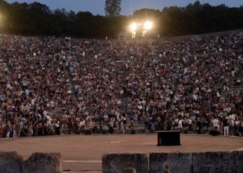 Αυλαία για το Φεστιβάλ Αθηνών Επιδαύρου 2023: Πρωταγωνιστής το κοινό