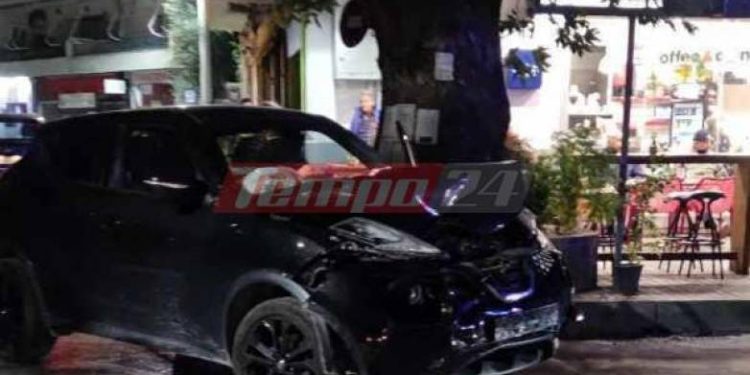Πάτρα: Δίκυκλο “καρφώθηκε” σε ΙΧ – Στο νοσοκομείο ο νεαρός οδηγός