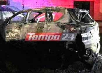 “Βροχή” πυροβολισμών μεταξύ αστυνομικών και κακοποιών στο Αίγιο! Επιχείρησαν να ανατινάξουν ΑΤΜ, βρέθηκε καμένο ΙΧ (ΦΩΤΟ)