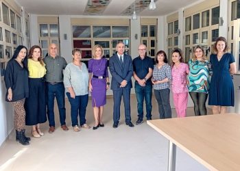 Στην Παιδοψυχιατρική Κλινική του «Καραμανδανείου» ΓΝ Παίδων Πατρών ο Διοικητής της 6ης ΥΠΕ Γ. Καρβέλης